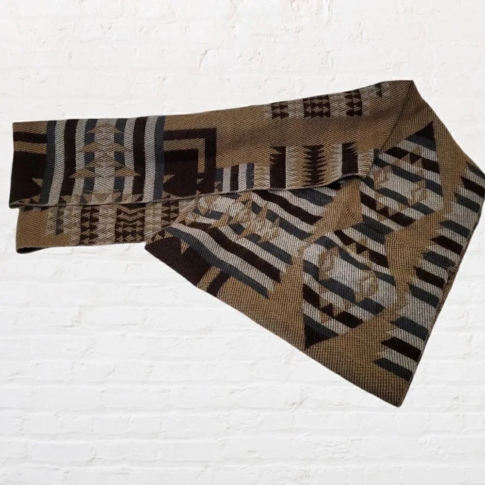 Aztec Design Infinity Scarf, Super Soft - Picture 2 of 3